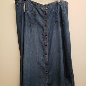NWT Chaps Denim Button Down Skirt 18W